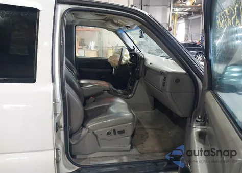 2004 GMC Yukon Denali z USA, uszkodzony, nr VIN 1GKEK63U64J182373